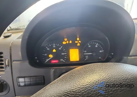 2018 Mercedes-Benz Sprinter 2500 High Roof V6 из США, поврежденный, VIN WD3PE8CD5JP598649